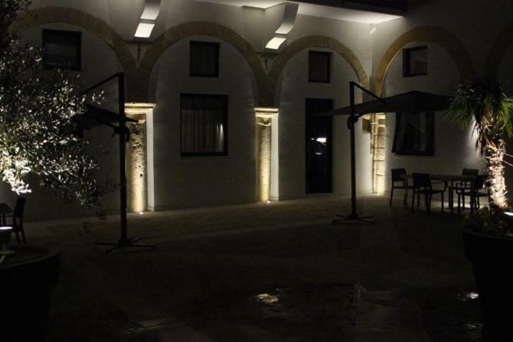Chiostro Di S. Antonio Lägenhet Marsala Exteriör bild
